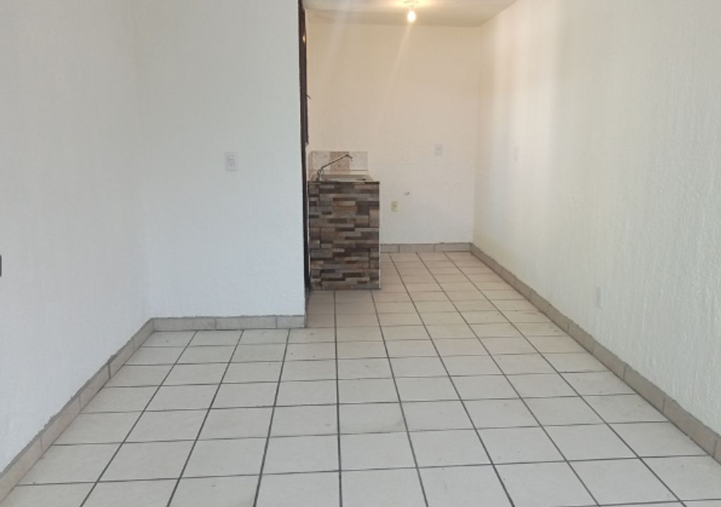 Casa En Venta En Antiguo Camino A Tesistan 2213 Jardines Del Valle