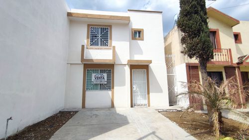 Casa En Venta Colinas De Santa Catarina