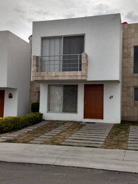 Casa En Santa Fe Juriquilla