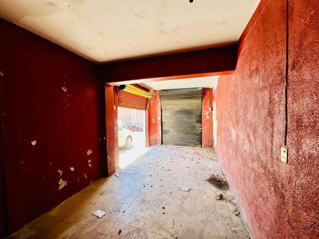 Casa En Venta En Colonia El Retiro, Guadalajara