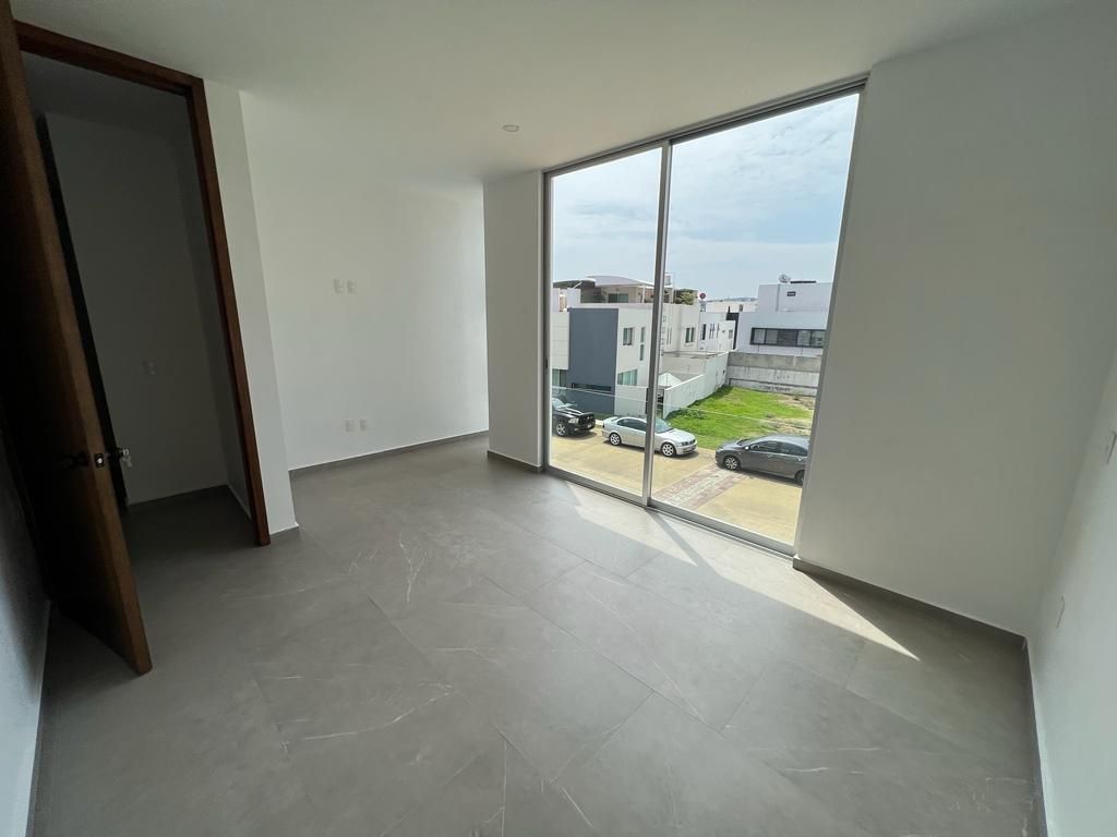 Casa en Venta, Valle Imperial, Coto Sueco.
