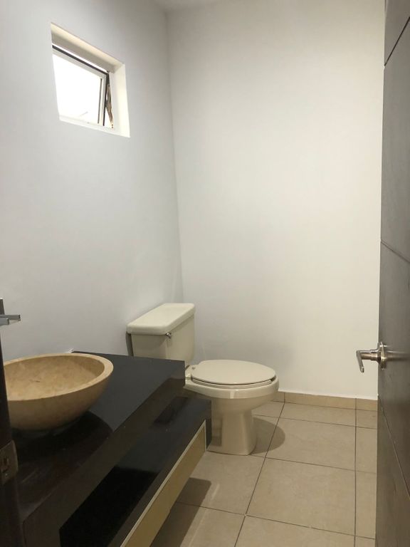 Casa en Renta en Privada Palermo BR1