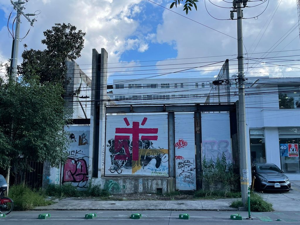 TERRENO EN VENTA AV. MEXICO