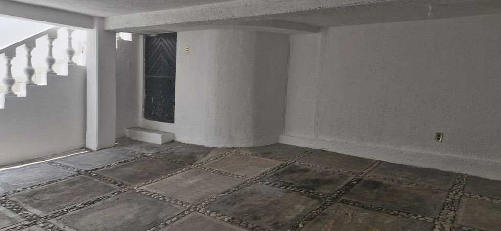 VENTA DE CASA EN TEJEDA  (VC170)