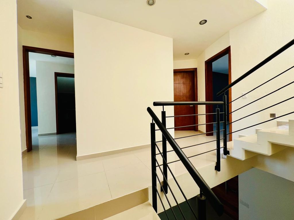 CASA EN VENTA EN VALLE IMPERIAL COTO BIZANTINO