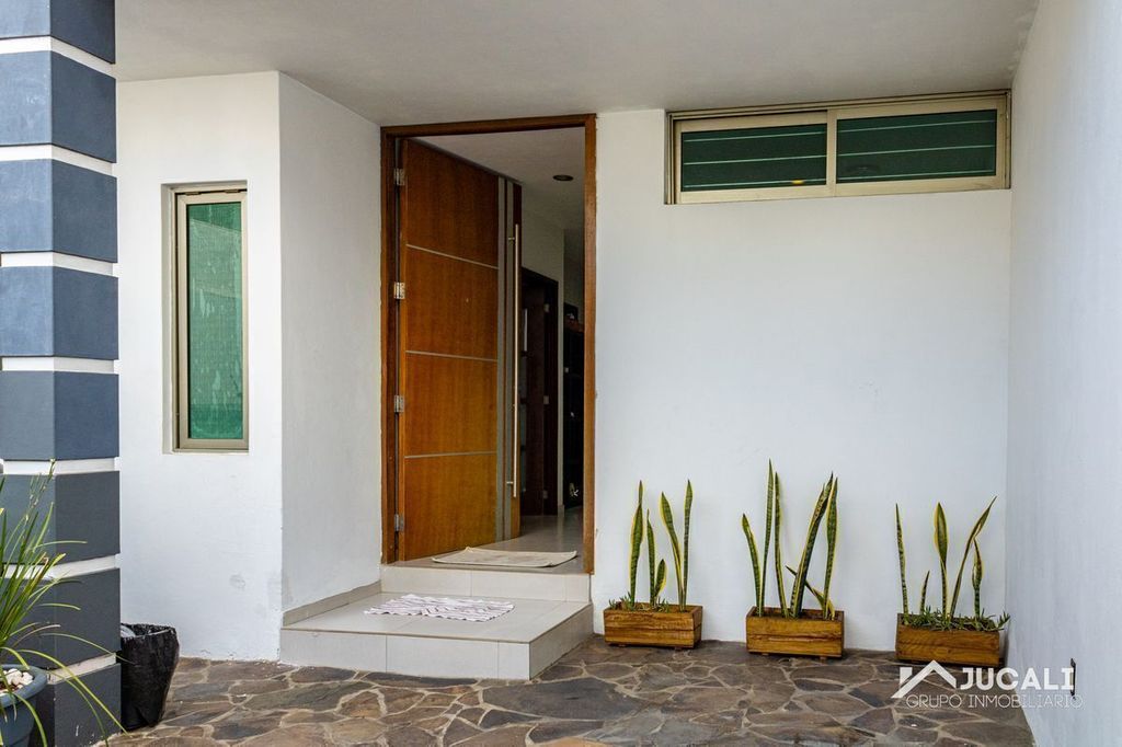 Casa en venta en Mirador del Tesoro, Tlaquepaque