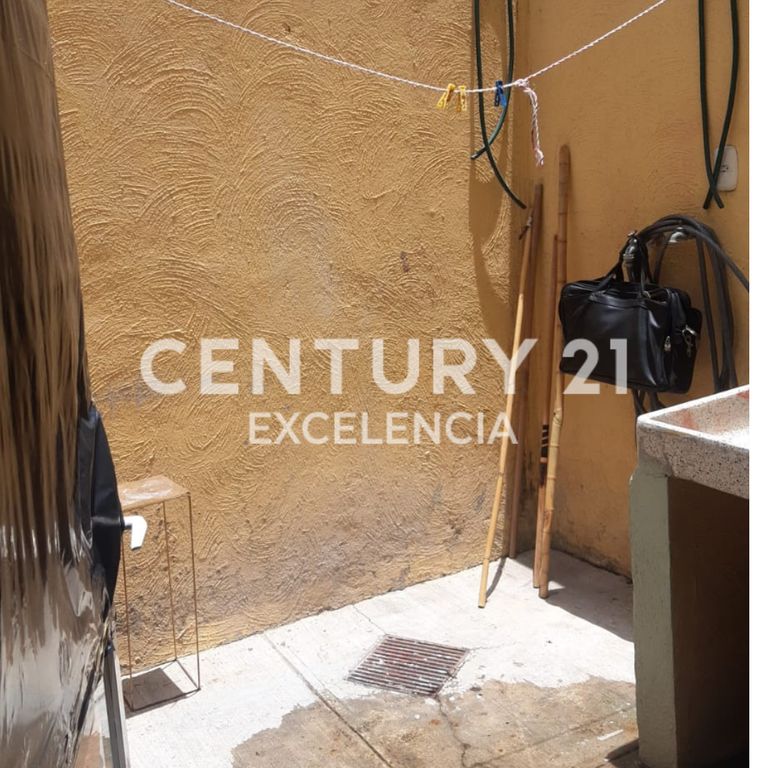 CASA  EN VENTA