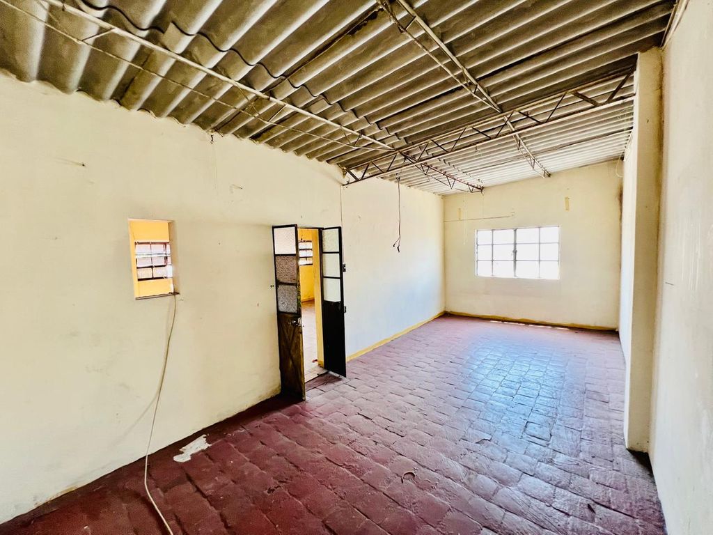 Casa En Venta En Colonia El Retiro, Guadalajara