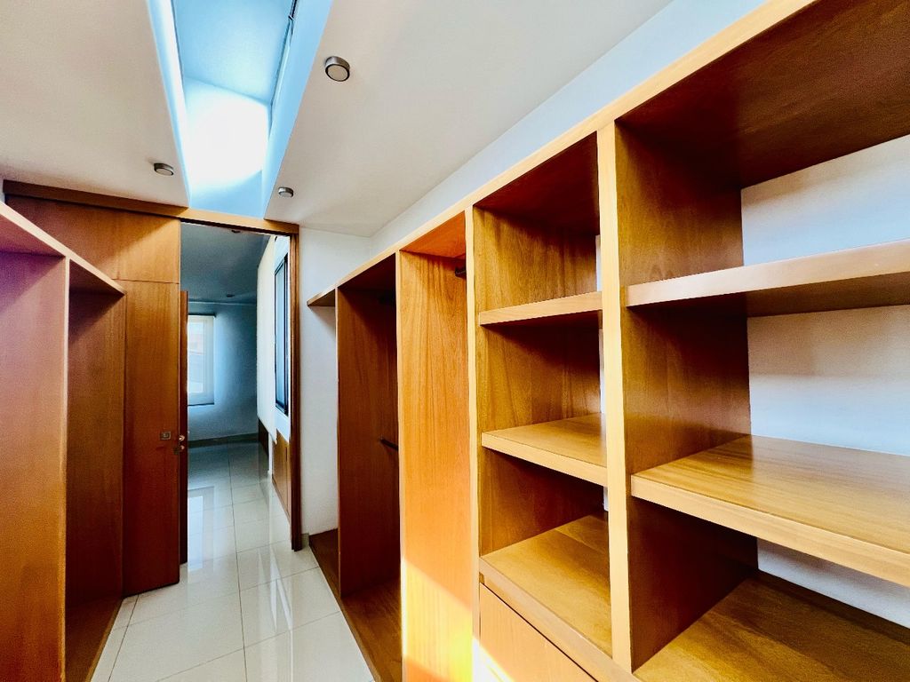 Casa En Venta En Jardin Real