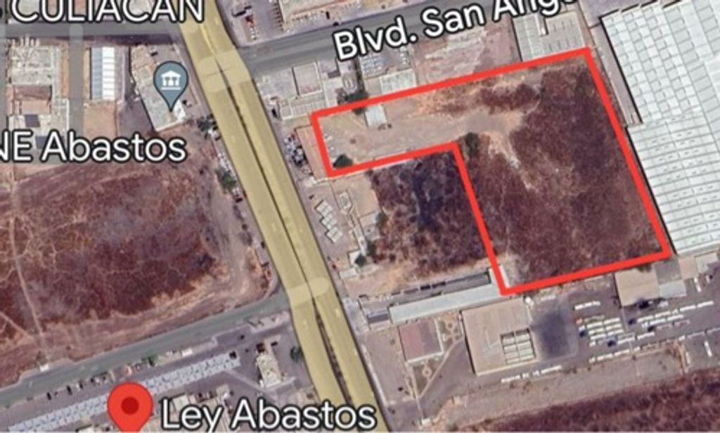 TERRENO EN RENTA SALIDA SUR