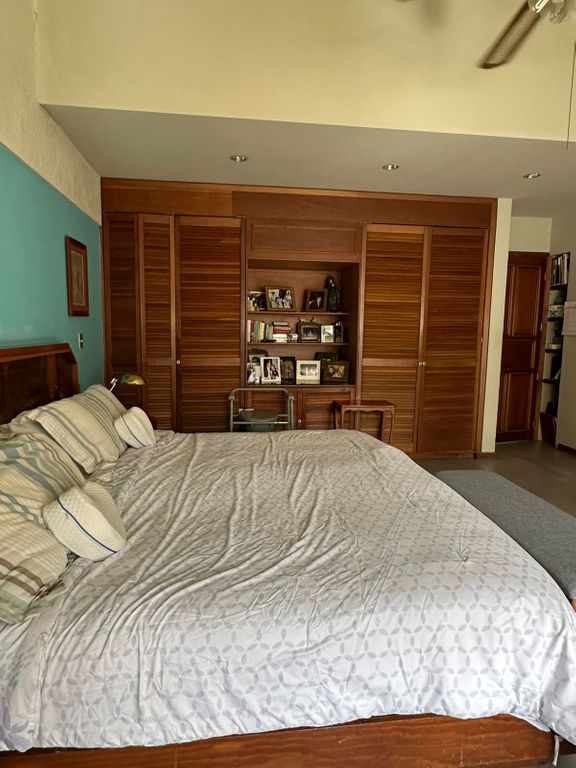 CASA EN RENTA IDEAL PARA OFICINA A PUERTA CERRADA