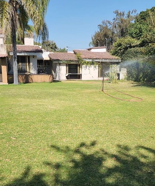 CASA EN RENTA EN LA COL. LAS FUENTES ZAPOPAN.
