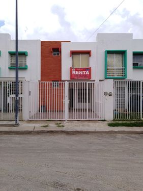 Casa Venta En Jardines Del Valle Zapopan.