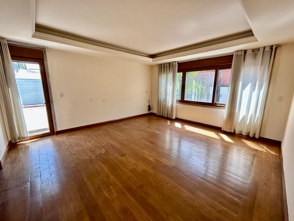 Casa En Venta En Puerta De Hierro, Zapopan