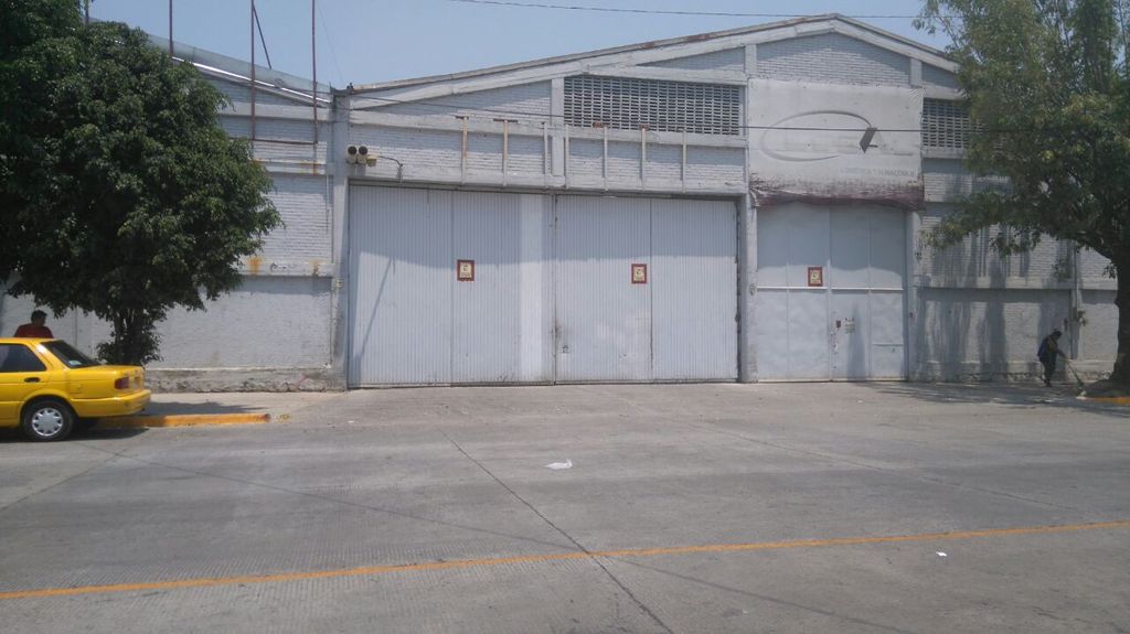 VENTA BODEGA ZONA INDUSTRIAL