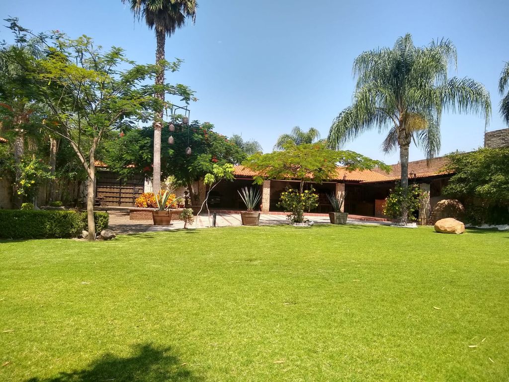 CASA DE CAMPO NUEVA EN VENTA, COL. MILPILLAS, ZAPOPAN, JAL.