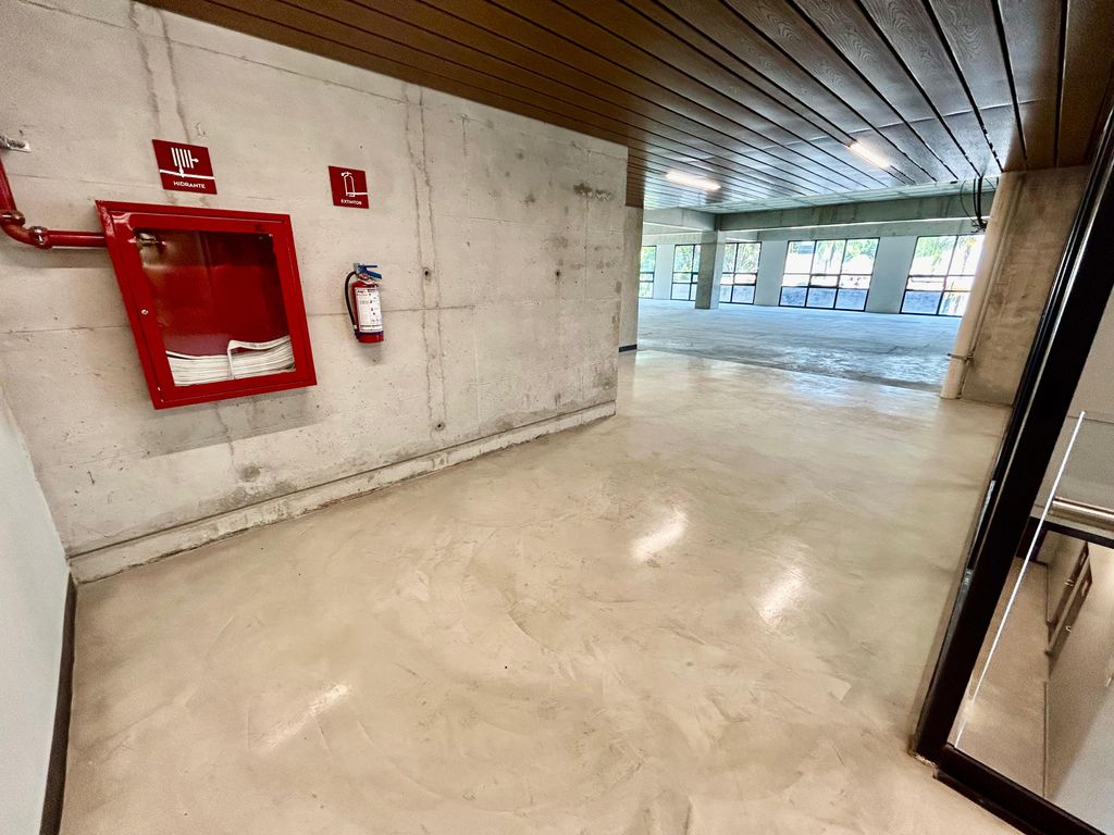 Oficina En Venta o Renta Corporativo Rubén Dario