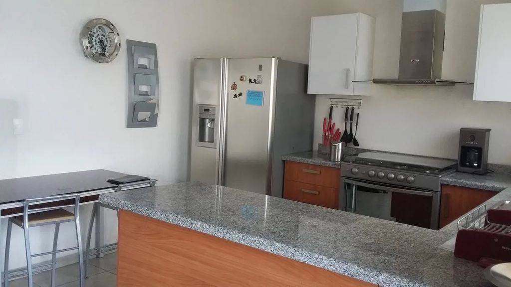 Casa Renta Santa Fe Juriquilla. Amueblada