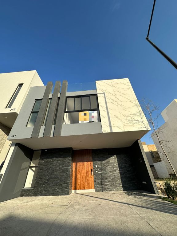 1 casas en venta en Balcones de sta maria, Guadalajara, Jalisco -  