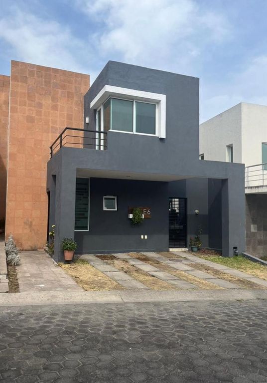 CASA EN VENTA EN BOSQUE REAL – BOSQUES DE SANTA ANITA
