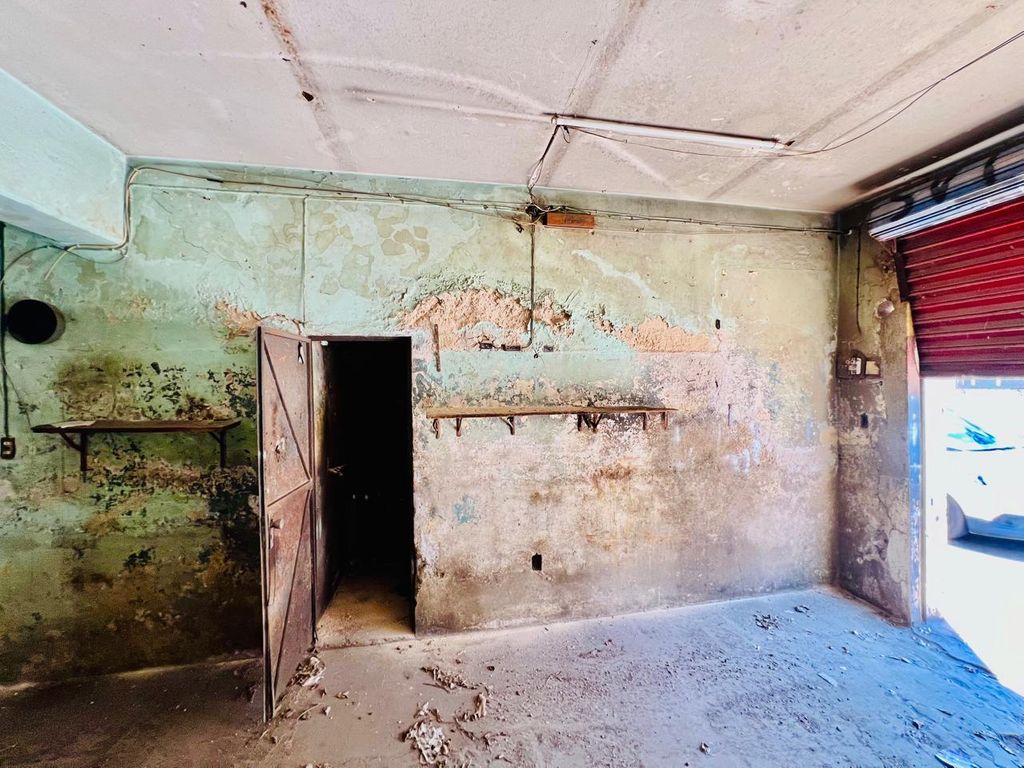 Casa En Venta En Colonia El Retiro, Guadalajara