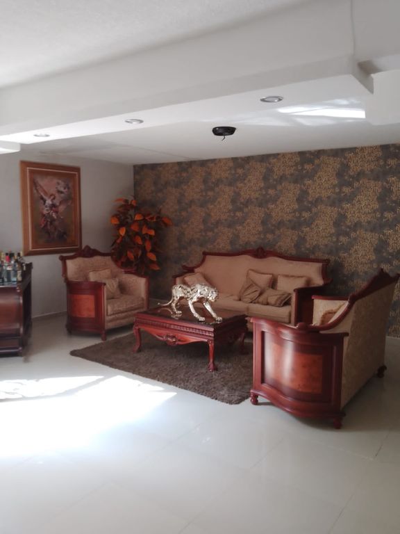 Casa En Venta En Colonia Lagos Del Country, Tepic