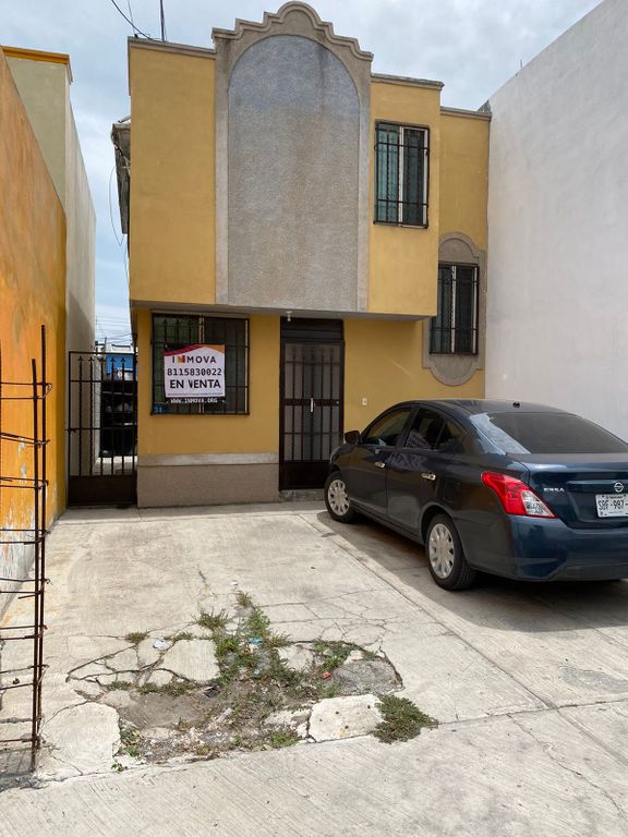 IM VENTA DE CASA EN COL NUEVA LAS PUENTES, APODACA