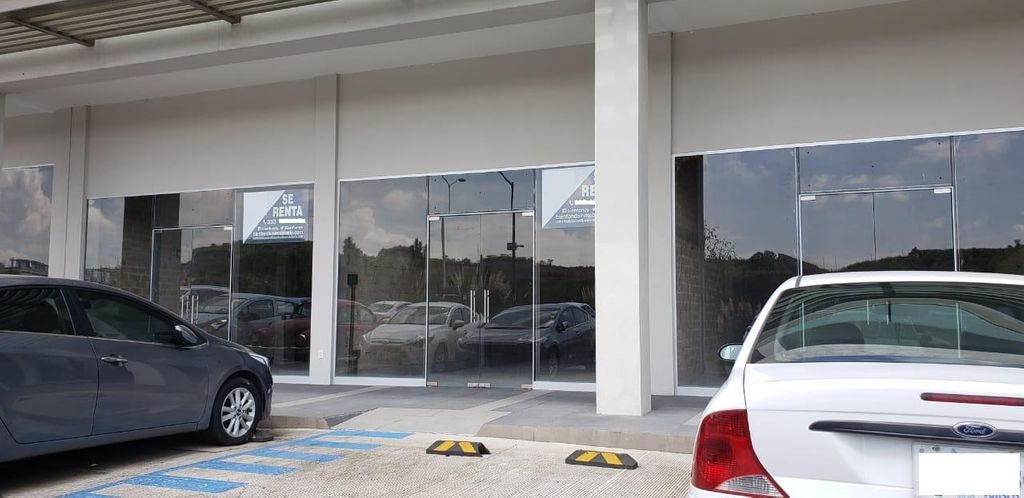 Local Comercial en Renta. $12,000