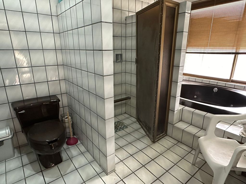 CASA EN RENTA IDEAL PARA OFICINA A PUERTA CERRADA