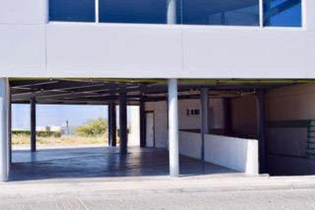 Oficinas NUEVAS en niveles 1,3,4 y 5 en Milenio