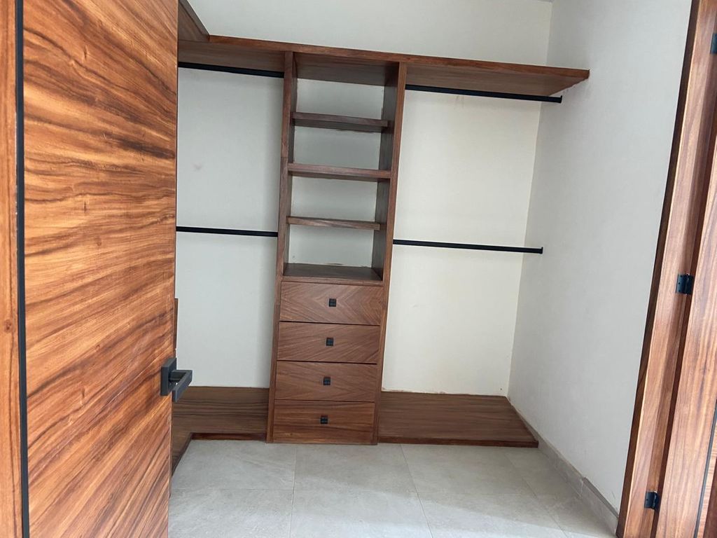 Casa En Venta En Los Robles, Zapopan