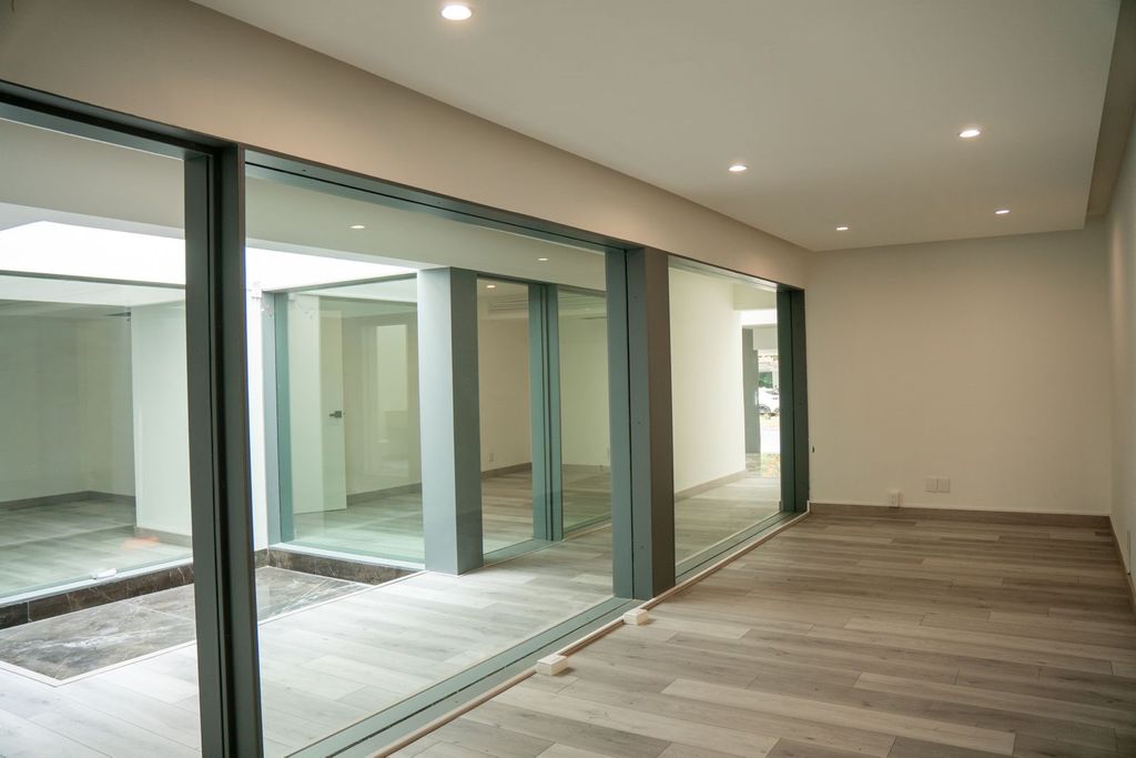 Oficinas Moderna renta Av. Providencia Zona Financiera Americas