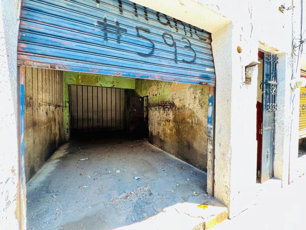 Casa En Venta En Colonia El Retiro, Guadalajara