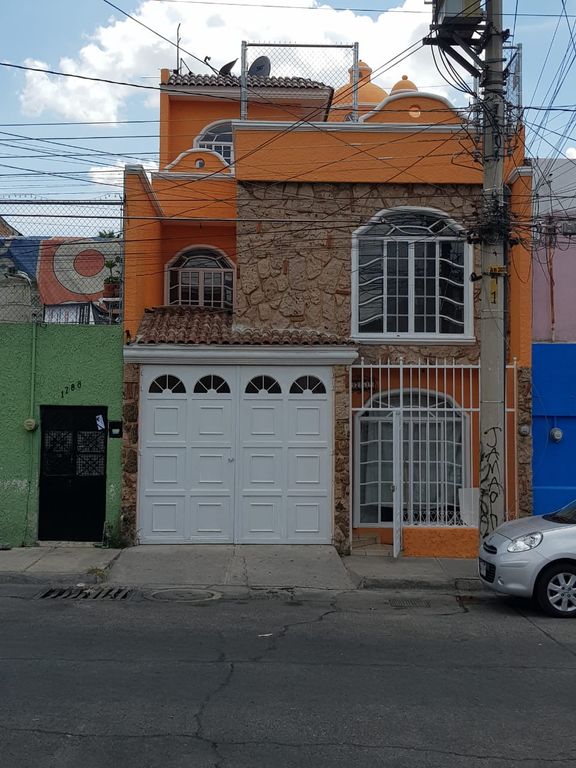 Casa en Venta Col. Atlas, Guadalajara