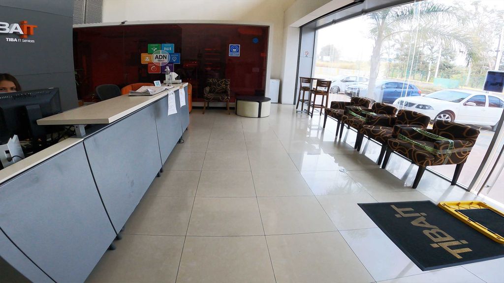 OFICINA EN RENTA EN ZAPOPAN SERVICIOS INCLUIDOS