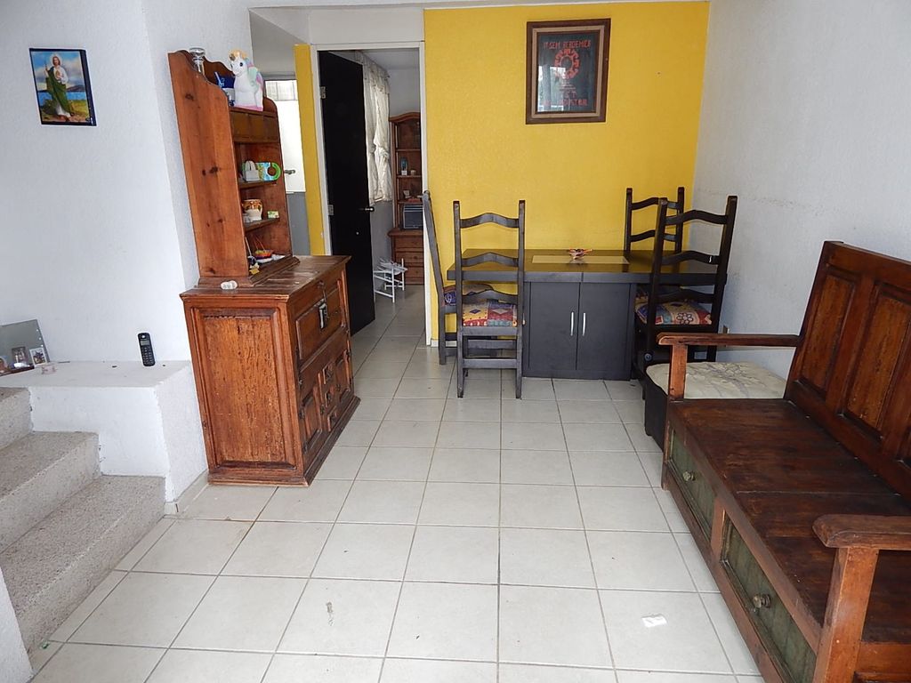 CASA EN RENTA, 3 RECÁMARAS, 3 BAÑOS