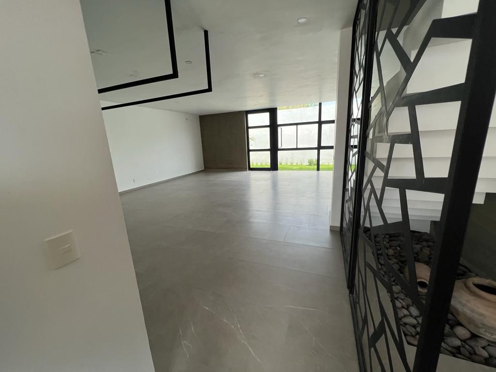 Casa en Venta, Valle Imperial, Coto Sueco.