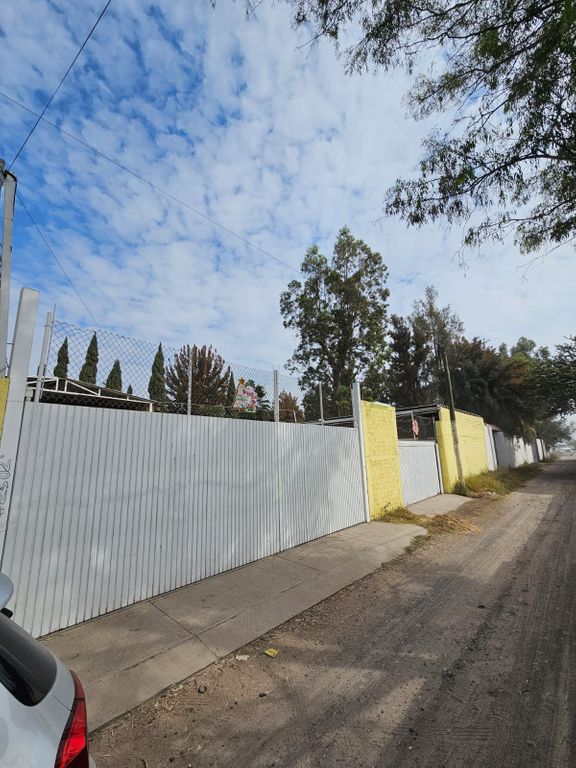 terreno, terraza en venta a 50 metros periferico sur