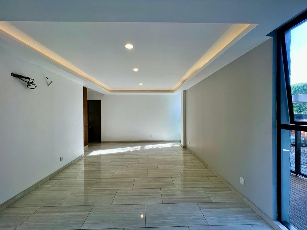 Departamento En Venta En Colomos
