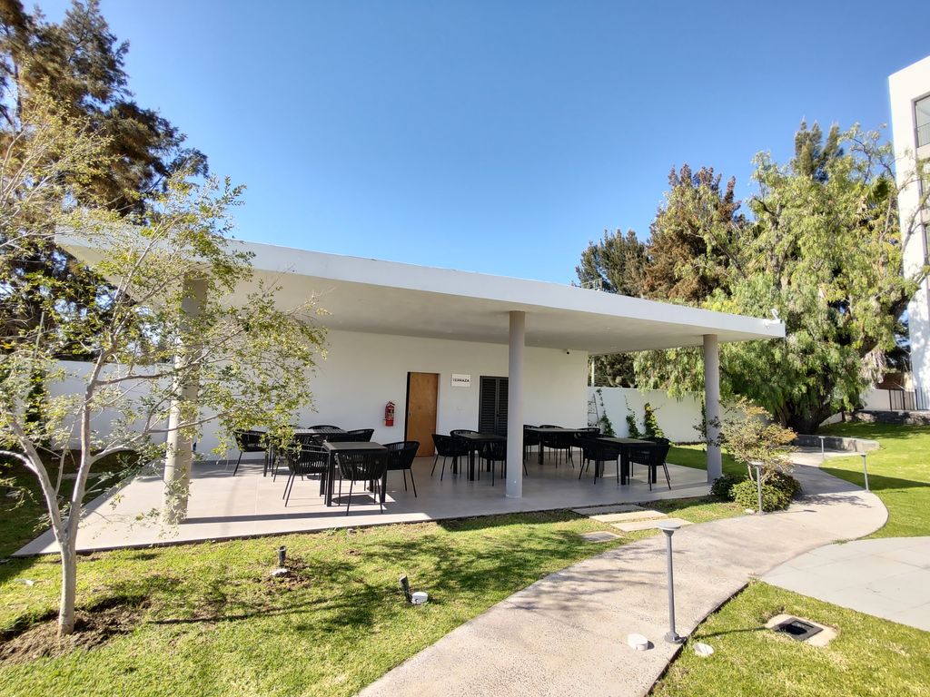 Depa en VENTA, a pie de Lago de Chapala, Kalé 403