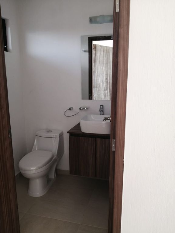 Casa en venta en fraccionamiento Adamar, Tlajomulco de Zúñiga