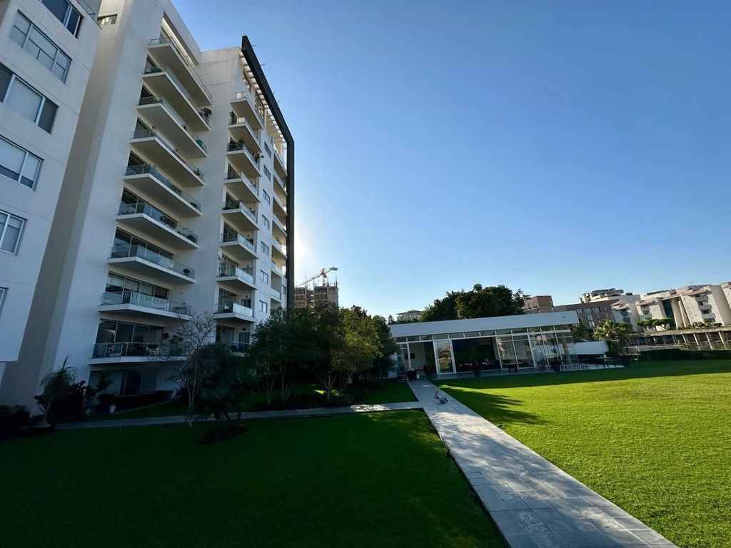 Departamento en Renta Lomas Altas. $41,500