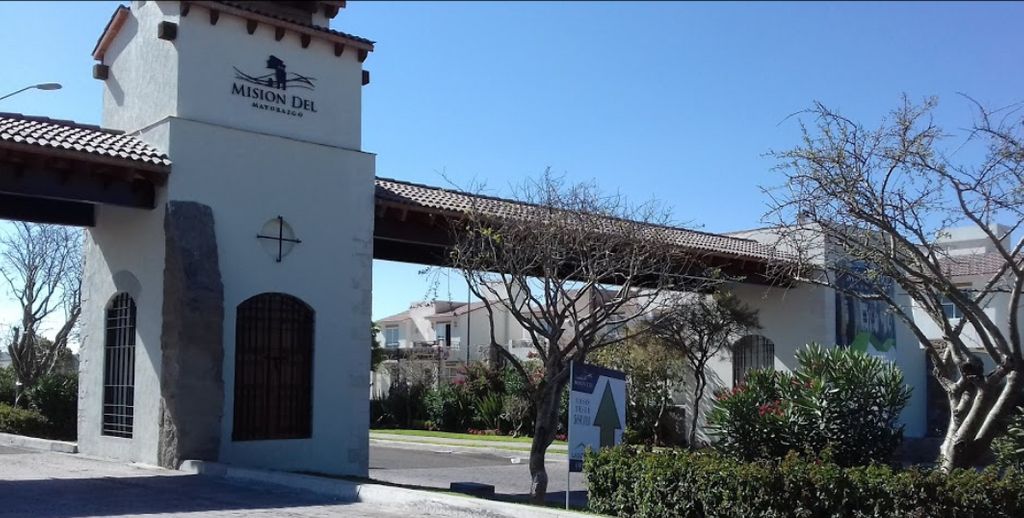 VENTA CASA PRIVADA MISION MAYORAZGO QUERETARO