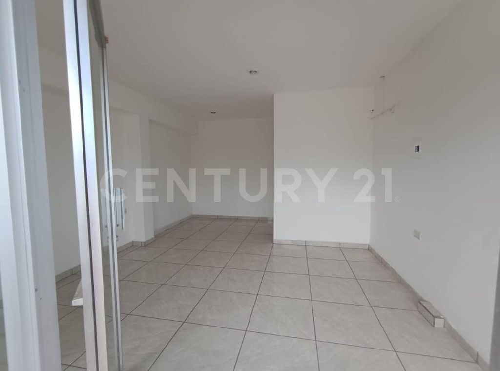 Se renta local comercial en Infonavit Humaya