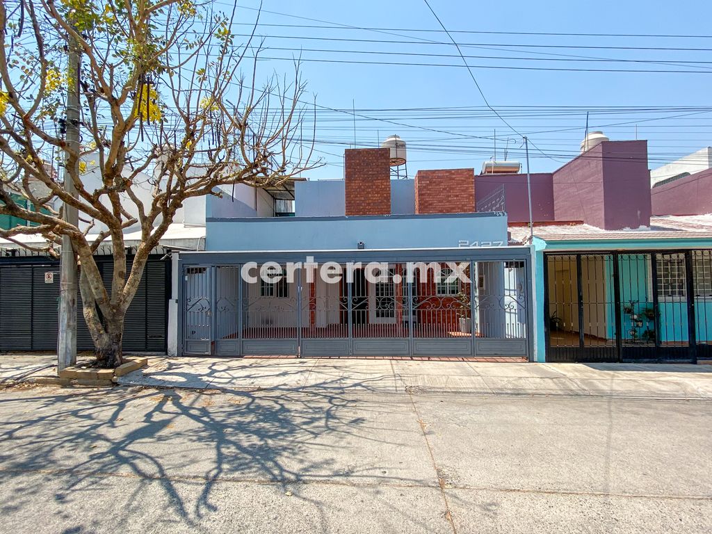 Casa en Renta en Lagos del Country, Zapopan.