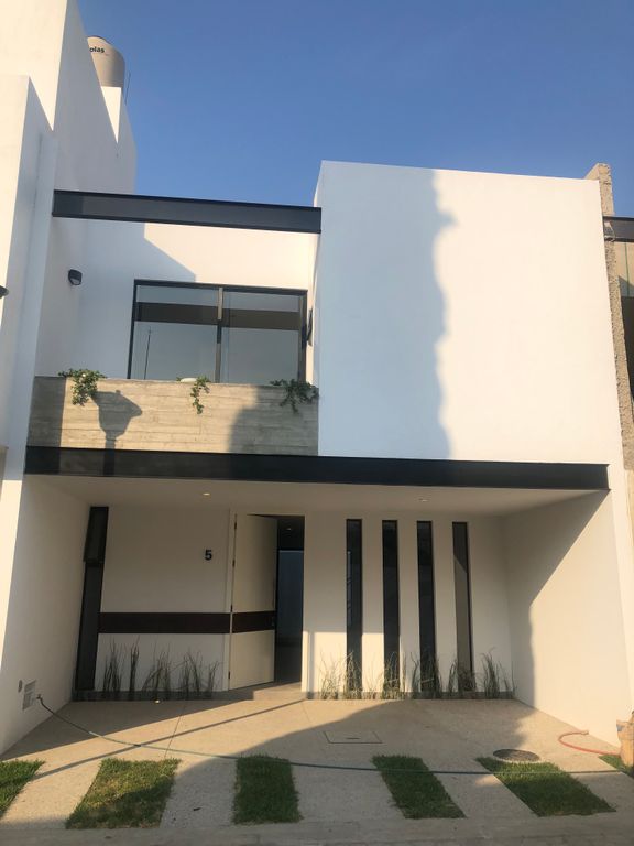 Casa En Venta En Avenida,Guadalajara, Jardines De Nuevo Mexico, Zapopan ...