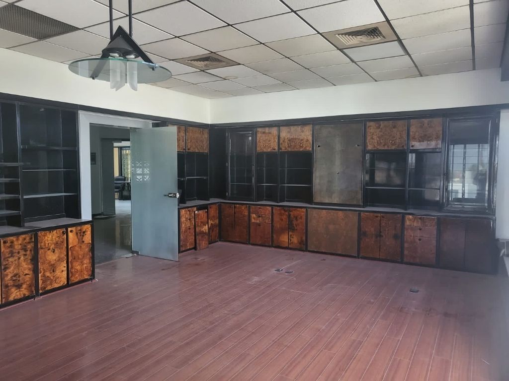 Oficina en Venta, Plaza Kristal Aguascalientes. en SAN LUIS, Aguascalientes - foto 5 de 6