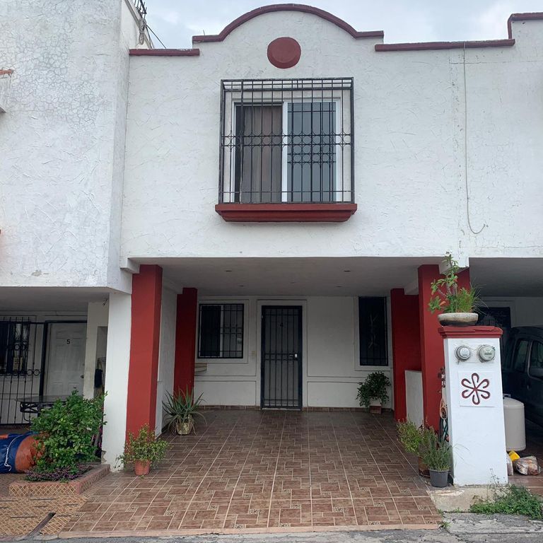 Casa en Jardines de Miraflores, Tlaquepaque