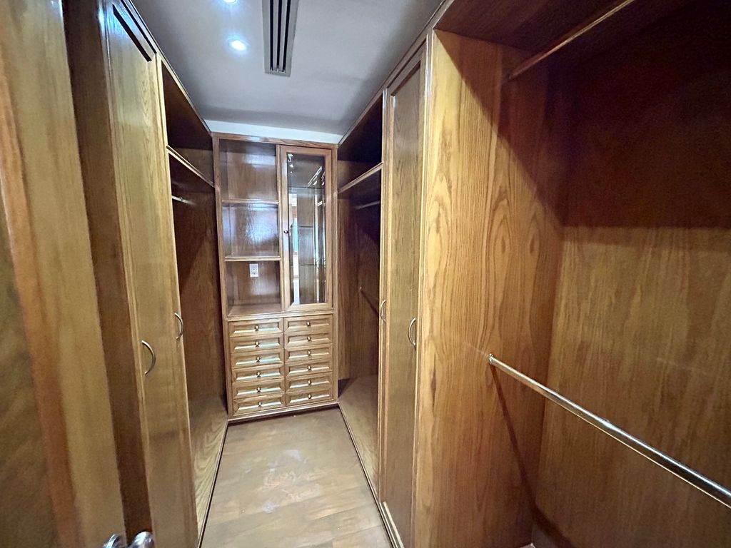 Casa En Venta En Puerta De Hierro, Zapopan