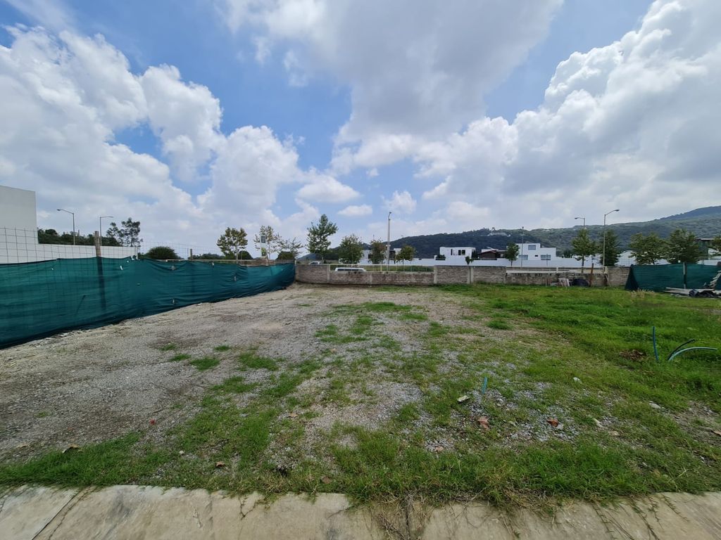 Terreno En Venta En Los Robles Residencial